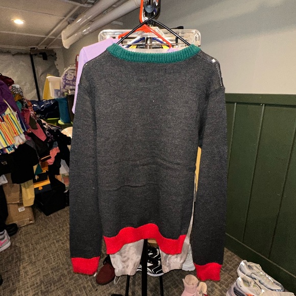 NWT Men’s sweater size L - Picture 2 of 3